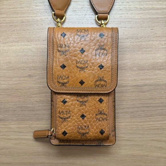 MCM Visetos Crossbody Phone Wallet – Unisex Logo Pouch w/ Strap - Picture 2 of 7
